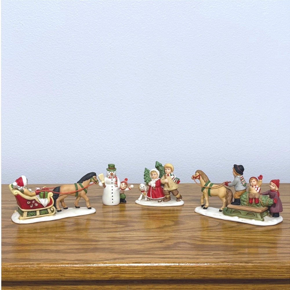 Vintage Lefton China Christmas Village Figurine Set 4pc Geo Z Lefton 1986‎ 1990